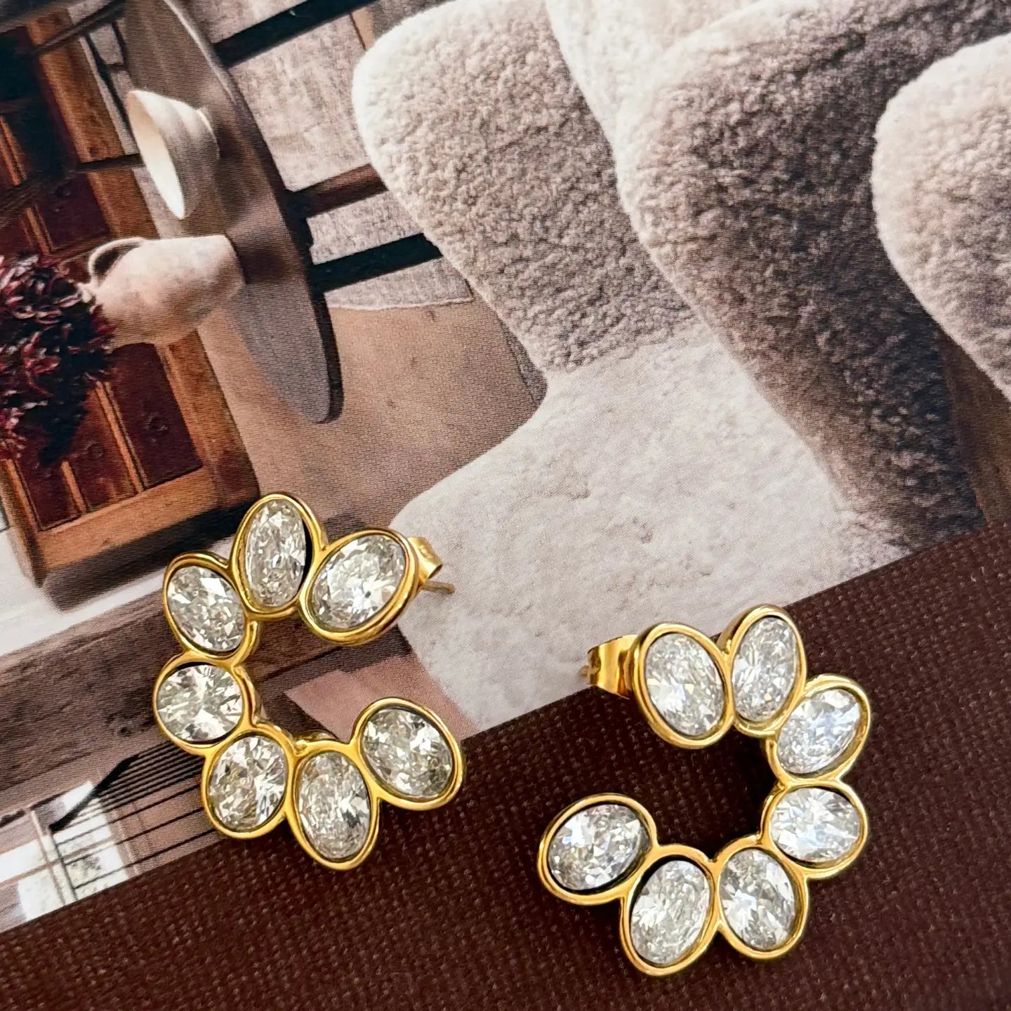 Glimmer Arc Earrings