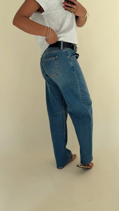 Mid Rise Barrel Jeans