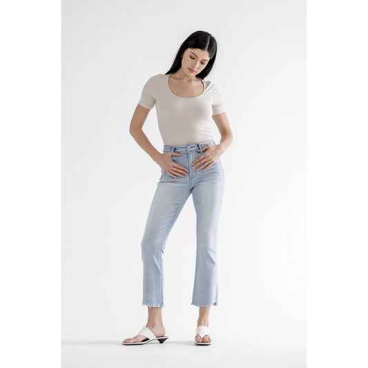 Light Wash Cropped Straight Jeans