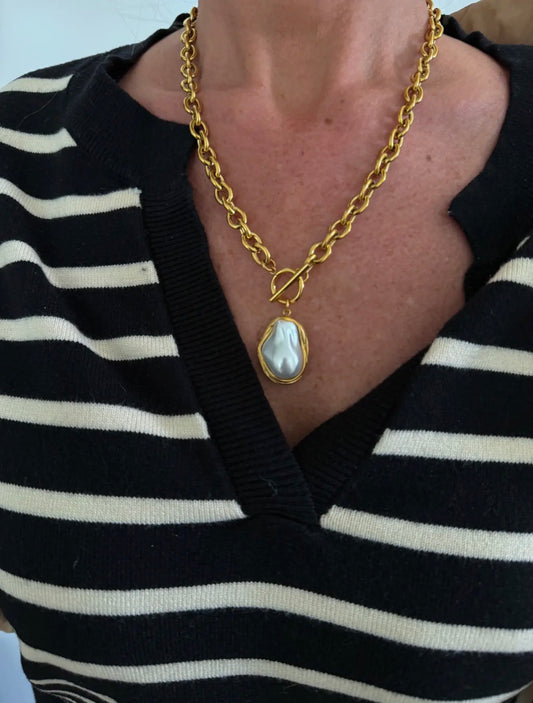 Coastal Pearl Necklace