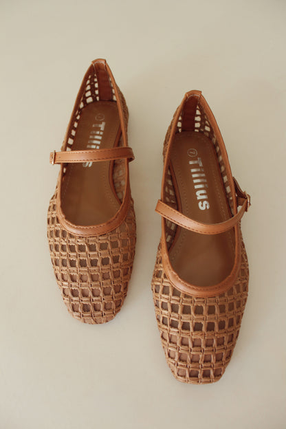 Harper Woven Flat