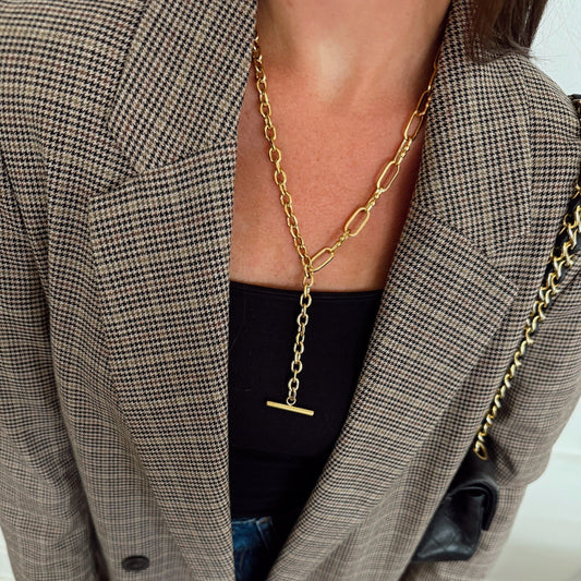 Gold link drop necklace