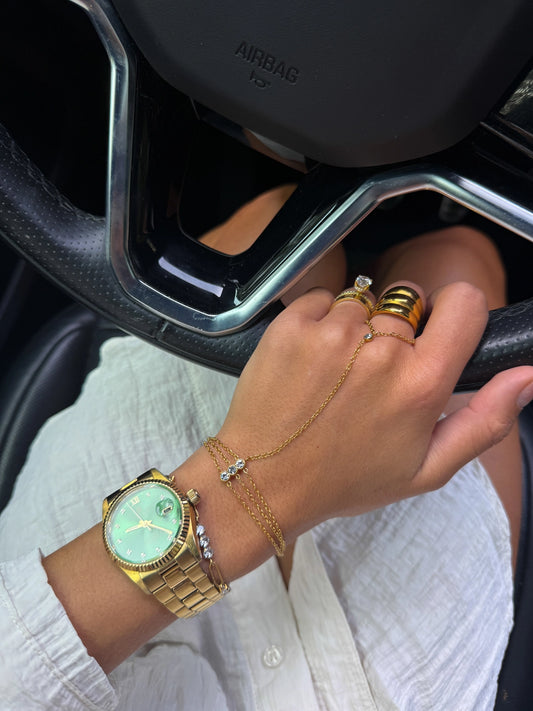 Celeste Hand Chain